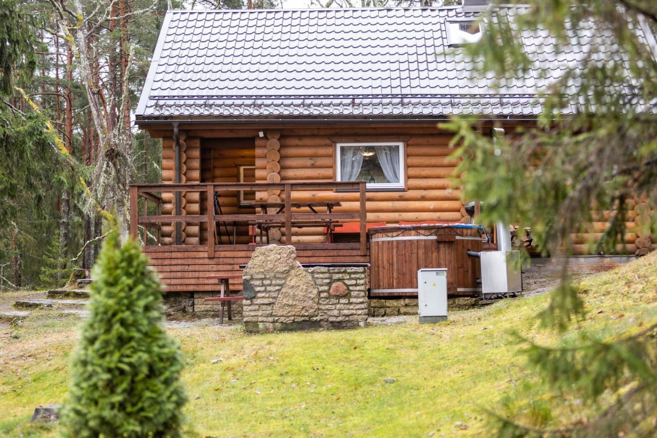 Valkla Puhkekeskuse Saunamaja Kuusalu Luaran gambar