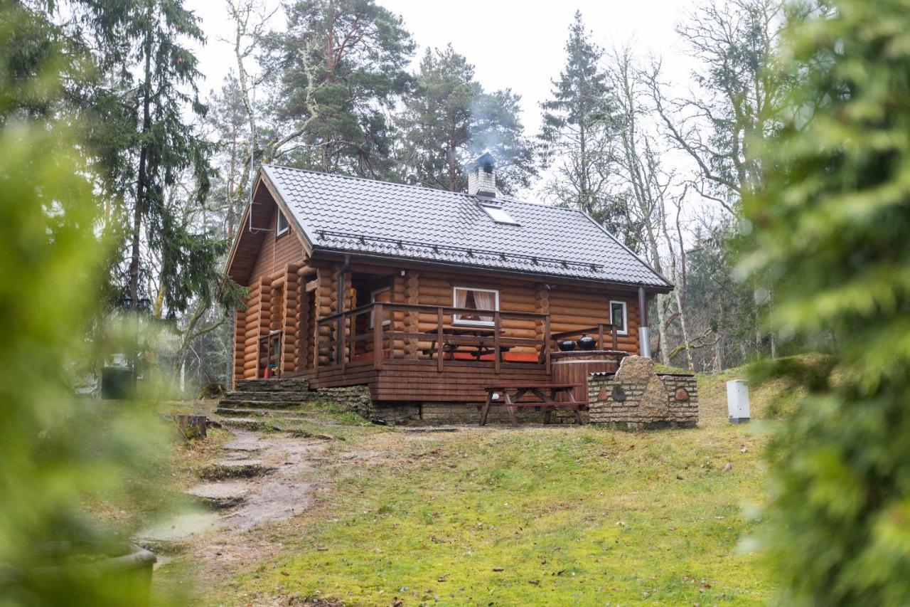 Valkla Puhkekeskuse Saunamaja Kuusalu Luaran gambar